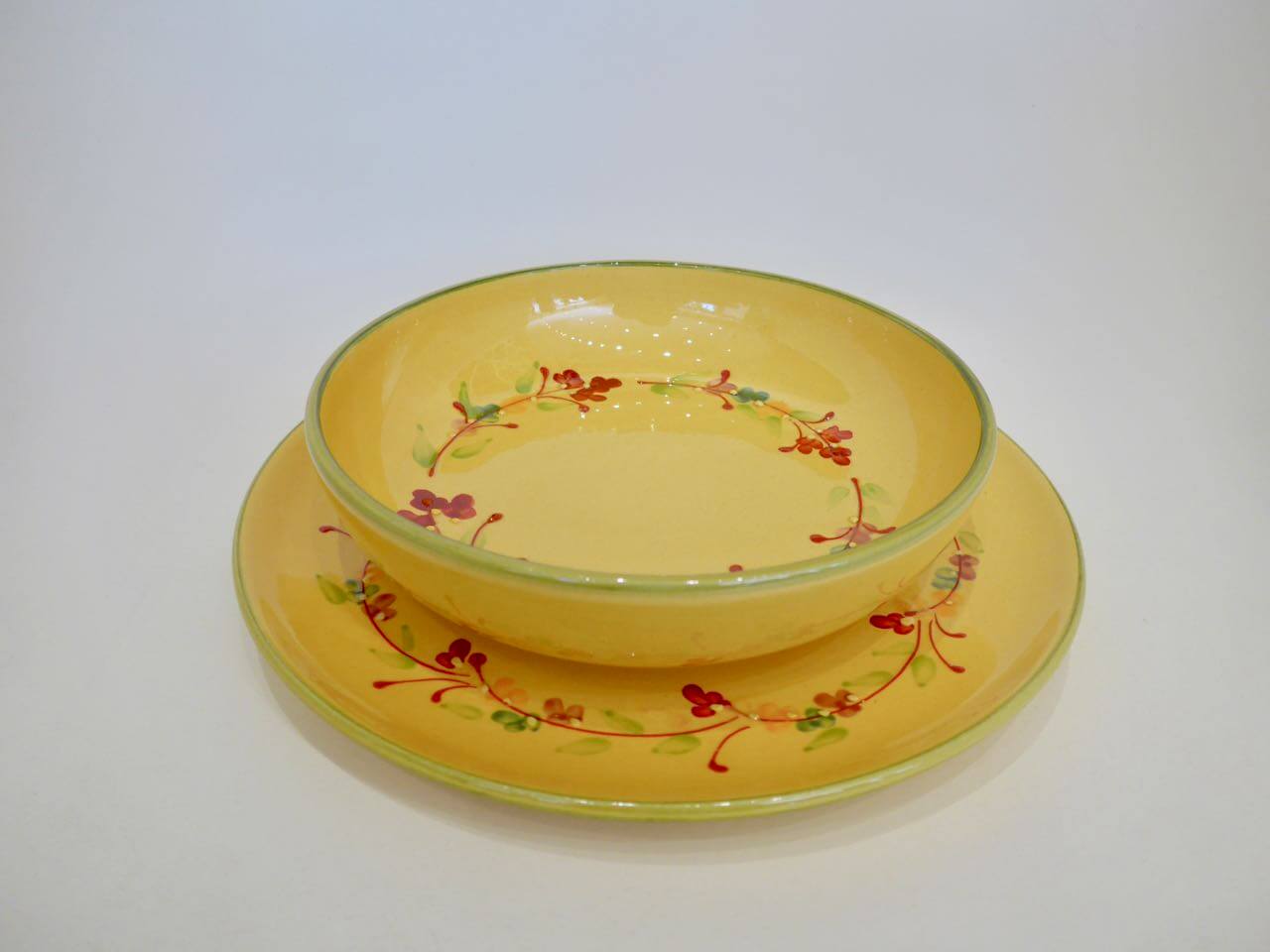 assiette-creuse-provence-vert-vaisselle-provencale-saint-remy-de-provence-terre-provence-16